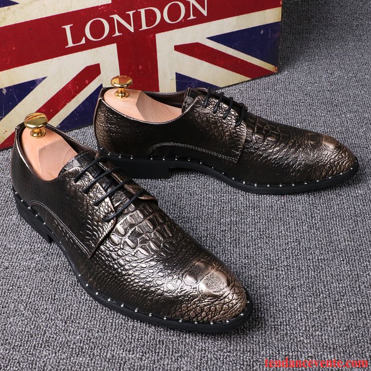 Bottines D Été Homme Tendance Homme Rouge Crocodile Rétro Entreprise Personnalité Augmenté Pointe Pointue Pas Cher