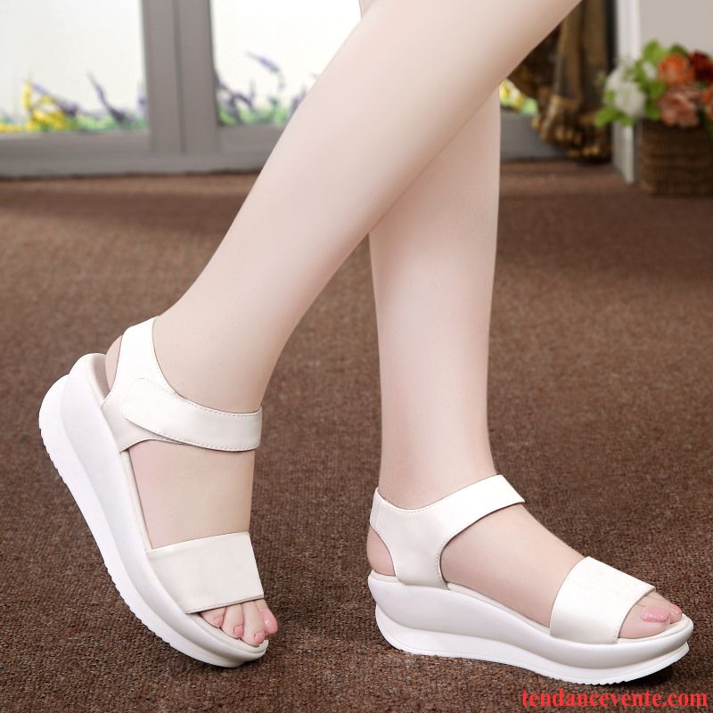 Chaussure Sandales Femme Pas Cher Plateforme Étanche Femme Été Printemps Tous Les Assortis Semelle Épaisse Blanc Étudiant Wedges Cyan