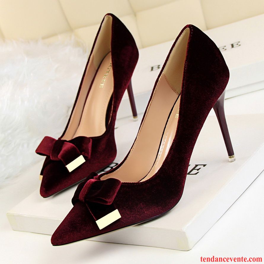 Escarpins En Soldes Talons Minces Délavé En Daim Derbies Femme Suède Arc Tendance Talons Hauts Doux Perle Rouge Pointe Pointue Marron