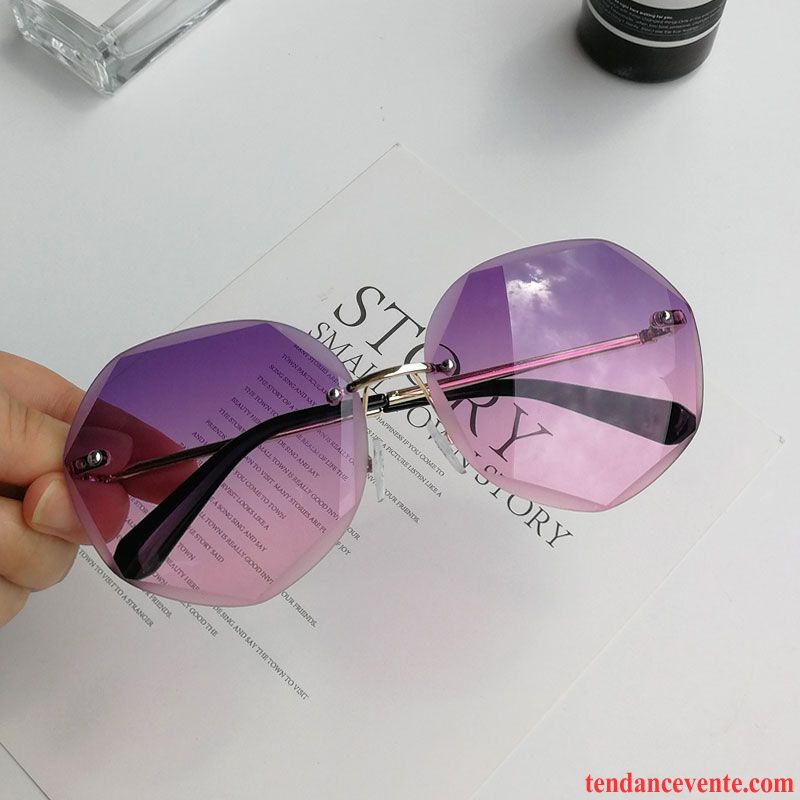 Lunettes De Soleil Femme Réseau Longue Tendance Le Nouveau Visage Rond Conduire Bleu Rouge Violet Rose