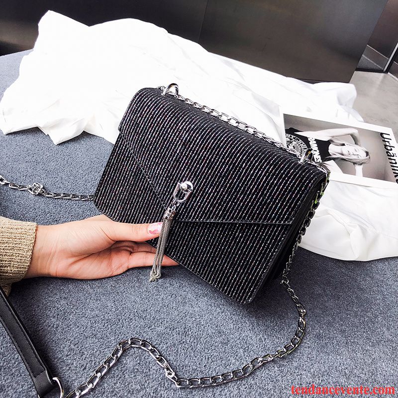 Sac À Bandoulière Femme Le Nouveau Sac De Messager All-match Petit Tassel Rétro Gris