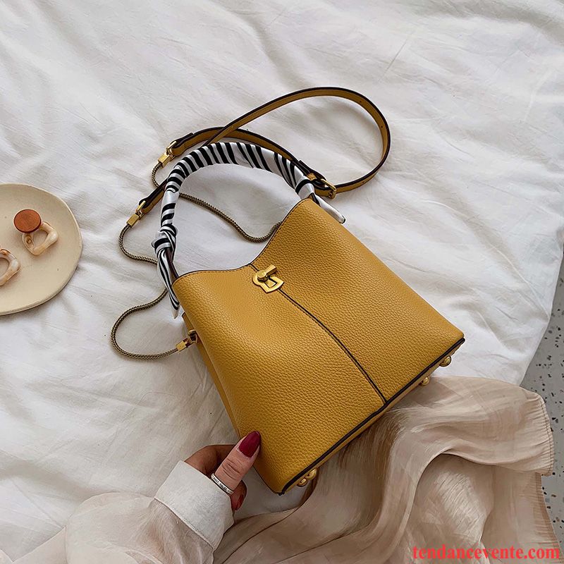 Sac À Main Femme Tendance Mode All-match Atmosphère Le Nouveau Sac De Messager Jaune