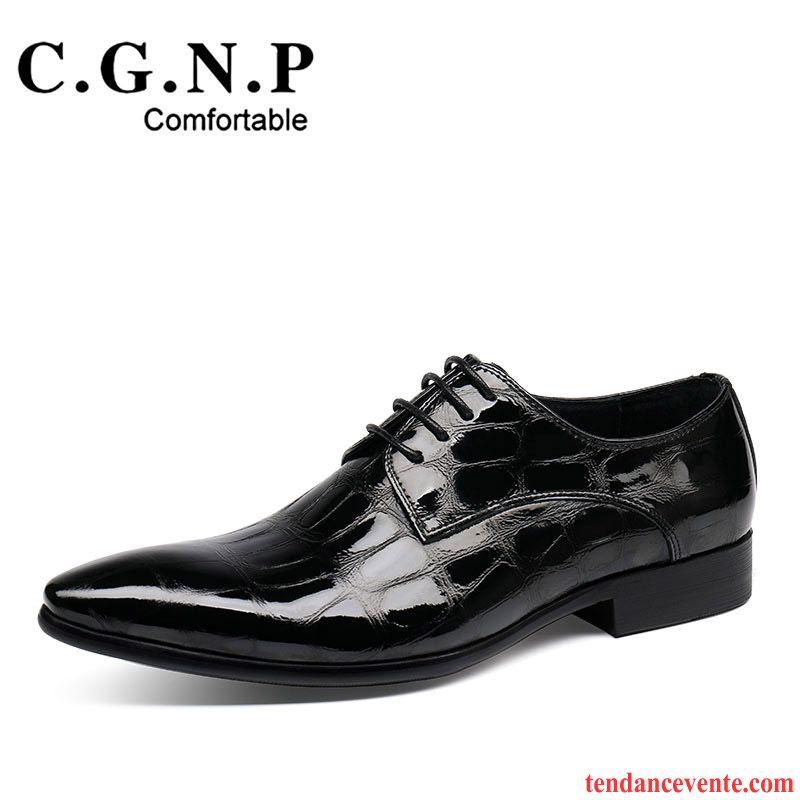 Soldes Derbies Cuir Rouge Cuir Véritable Angleterre Pointe Pointue Chaussures De Mariage Tendance Homme Cuir Verni Décontractée Entreprise En Cuir Pas Cher