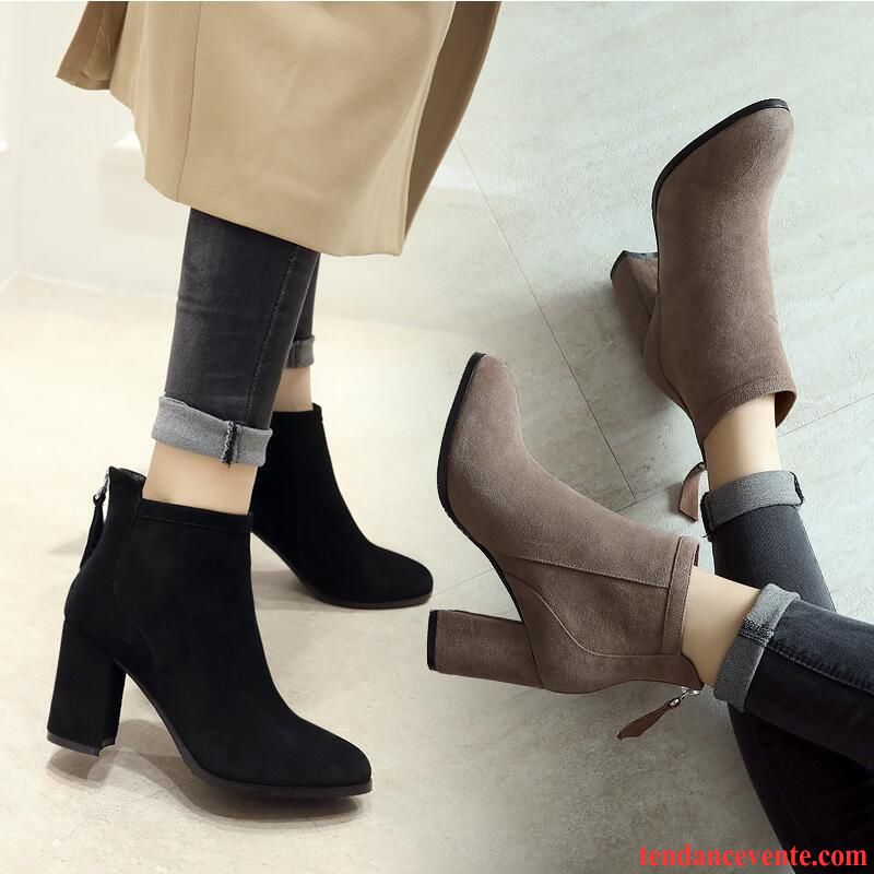 Bottes Pour Femmes Tous Les Assortis Hiver Noir Femme Europe Matelassé Cuir Véritable L'automne Talons Hauts Pas Cher