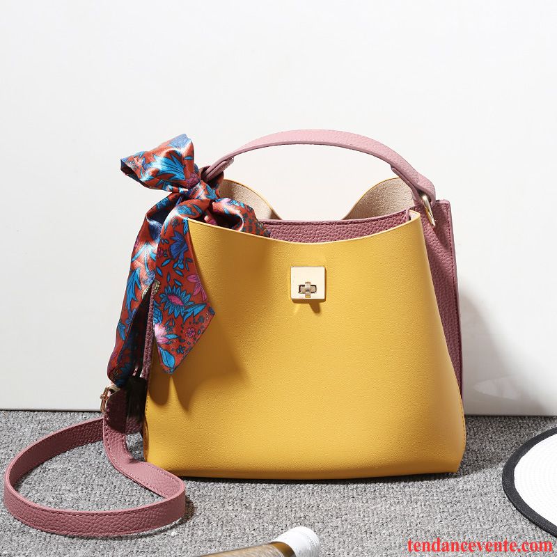 Sac À Main Femme Été Tendance Printemps Grande Capacité Le Nouveau All-match Jaune